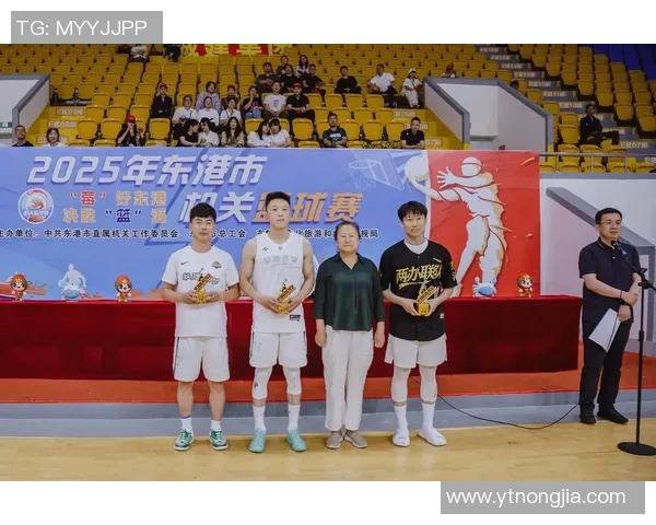 李强专访：探寻篮球背后的成功秘诀与成长之路