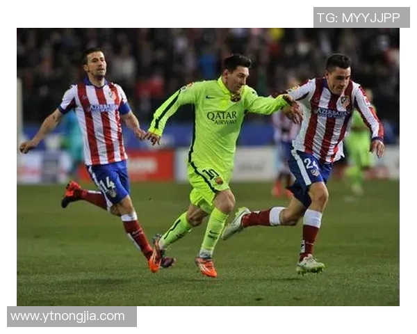 足球明星现场直播精彩瞬间回顾与分析全方位解读球场上的传奇表现